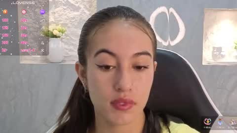 Snapshot of nikka_tx chatting on 30, 10, 2025 Online 2200 to 600 online show from 30, 10, 2025