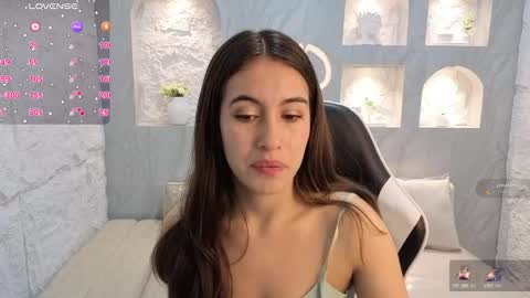 Snapshot of nikka_tx chatting on 20, 11, 2025 Online 2200 to 600 online show from 20, 11, 2025