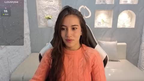 Snapshot of nikka_tx chatting on 21, 11, 2025 Online 2200 to 600 online show from 21, 11, 2025