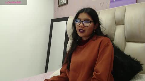 Nilly online show from 5, 12, 2024