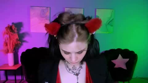 Snapshot of nikki_kiss_ chatting on 27, 4, 2026 nikki_kiss_ online show from 27, 4, 2026