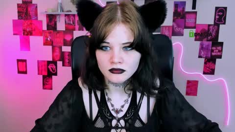 Snapshot of nikki_kiss_ chatting on 21, 5, 2026 nikki_kiss_ online show from 21, 5, 2026