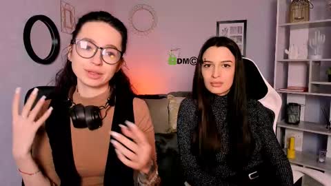 Snapshot of nikky_mikky chatting on 12, 3, 2025 Nikky online show from 12, 3, 2025