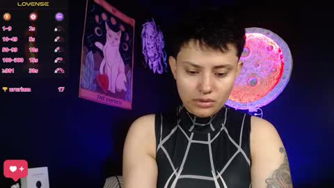 Nikky online show from 15, 11, 2025