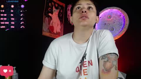 Snapshot of nikky_tomboy444 chatting on 17, 5, 2026 Nikky online show from 17, 5, 2026