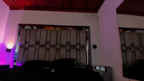Snapshot of nikkysmiith chatting on 5, 5, 2026 online show from 5, 5, 2026