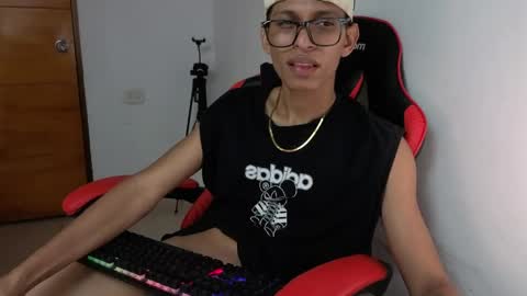 niklaus_wolf online show from 3, 4, 2026