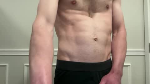 Snapshot of niko9inches chatting on 7, 4, 2026 niko9inches online show from 7, 4, 2026