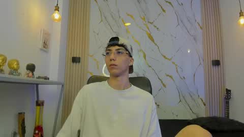 Snapshot of nikolay_gregori chatting on 24, 5, 2026 online show from 24, 5, 2026