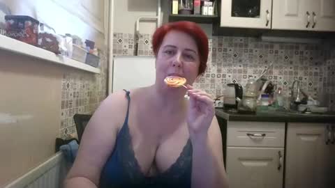 Nikoletta online show from 1, 2, 2025