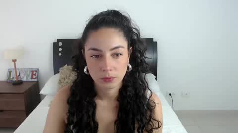 Snapshot of niky_blue chatting on 4, 5, 2026 niky_blue online show from 4, 5, 2026