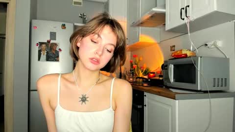 Veronica online show from 9, 3, 2025