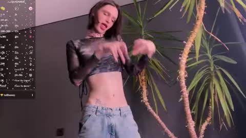 Snapshot of niky_long chatting on 22, 6, 2026 Niky online show from 22, 6, 2026