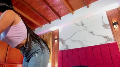 Snapshot of niky_nicole chatting on 25, 5, 2026 Niky online show from 25, 5, 2026