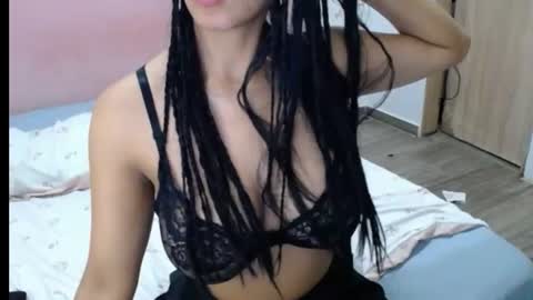 Snapshot of nila_kaia chatting on 14, 7, 2026 nila online show from 14, 7, 2026