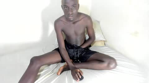 Snapshot of nileboys chatting on 15, 7, 2026 Niles online show from 15, 7, 2026