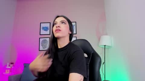 Nina online show from 16, 12, 2025