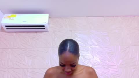 Snapshot of nina_bae_ chatting on 18, 4, 2026 nina_bae_ online show from 18, 4, 2026