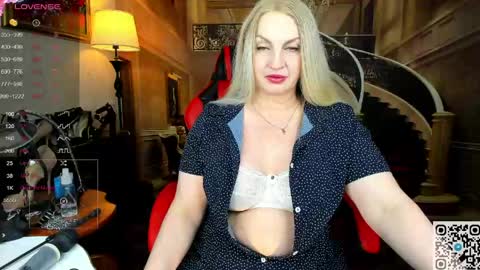 Snapshot of nina_deville chatting on 10, 5, 2026 Nina online show from 10, 5, 2026