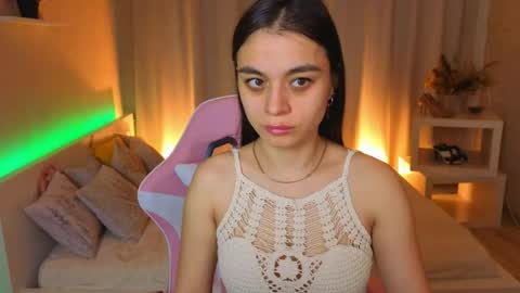 Snapshot of nina_fierce chatting on 1, 5, 2026 Ketrin online show from 1, 5, 2026