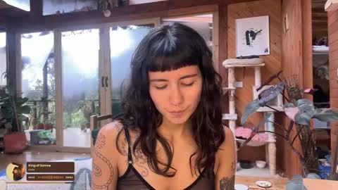 Nina.  online show from 24, 10, 2025