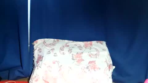 Snapshot of ninabrunette19 chatting on 5, 2, 2025 ninabrunette19 online show from 5, 2, 2025