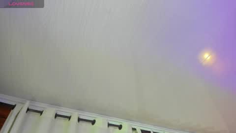Snapshot of ninacrave_ chatting on 28, 4, 2026 Nina online show from 28, 4, 2026