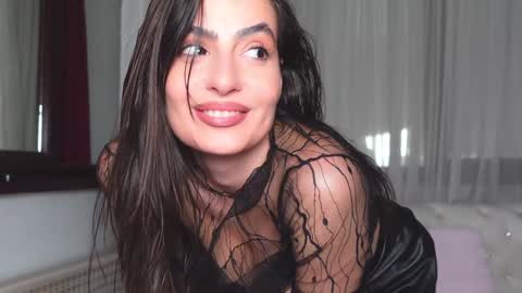 Snapshot of ninacrystal chatting on 16, 12, 2024 NinaCrystal online show from 16, 12, 2024