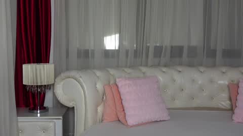 Snapshot of ninacrystal chatting on 8, 2, 2025 NinaCrystal online show from 8, 2, 2025