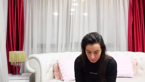 Snapshot of ninacrystal chatting on 28, 2, 2025 NinaCrystal online show from 28, 2, 2025