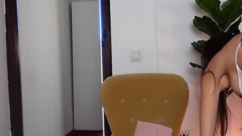 Snapshot of ninacrystal chatting on 24, 11, 2025 NinaCrystal online show from 24, 11, 2025