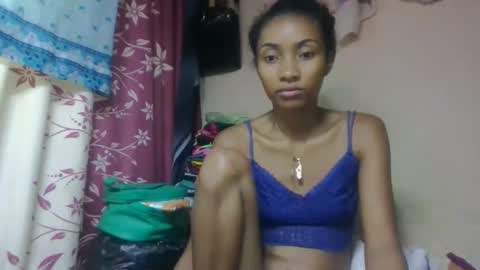 ninaeaa online show from 25, 4, 2026