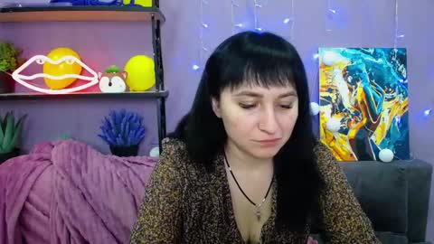 ninaflawlees online show from 25, 1, 2025