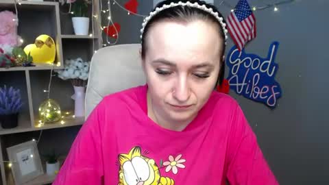 Snapshot of ninaflawlees chatting on 7, 7, 2026 ninaflawlees online show from 7, 7, 2026