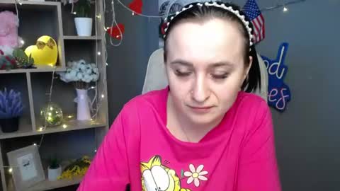 Snapshot of ninaflawlees chatting on 7, 7, 2026 ninaflawlees online show from 7, 7, 2026