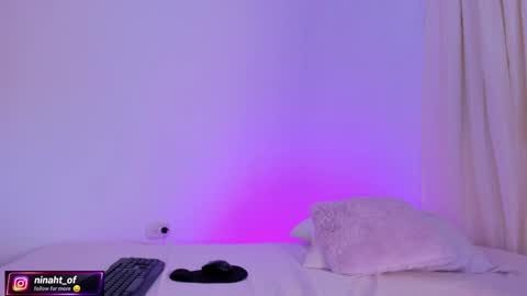 ninahtx online show from 15, 4, 2026