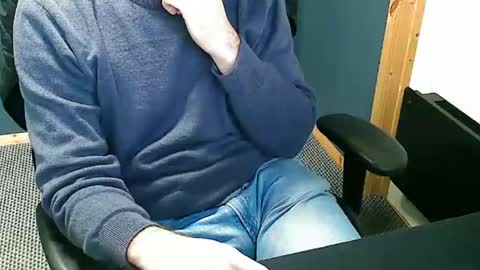 Nineinches online show from 9, 12, 2024