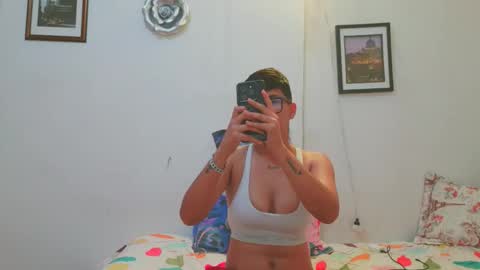 nini_smith online show from 13, 3, 2026