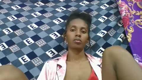 ninie246746 online show from 3, 3, 2026