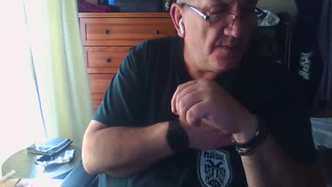 Snapshot of nionios67 chatting on 1, 12, 2025 Dennis online show from 1, 12, 2025