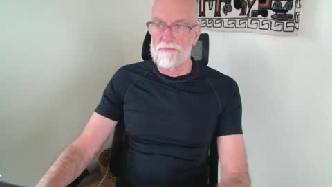 Nipplessilverdad online show from 19, 1, 2025