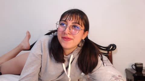 Snapshot of nirit3183 chatting on 23, 2, 2025 Daph J online show from 23, 2, 2025