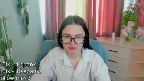 Snapshot of nishira_shy chatting on 6, 5, 2026 nishira_shy online show from 6, 5, 2026
