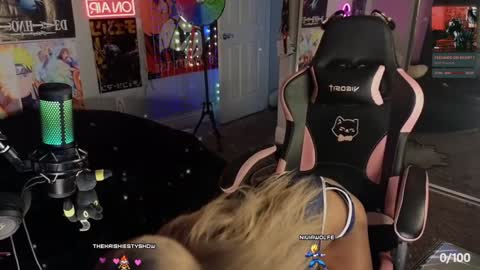 NIVIA WOLFE online show from 9, 12, 2024