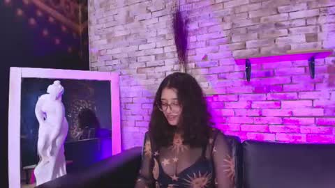 Snapshot of nixie_sky chatting on 14, 7, 2026 Sky online show from 14, 7, 2026