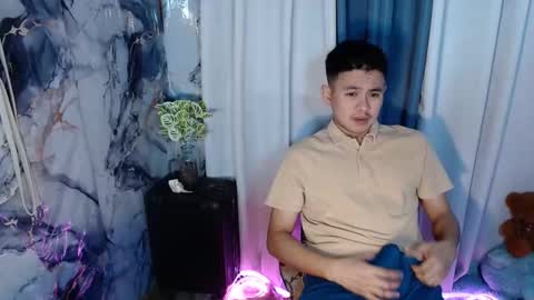 Snapshot of njay_16 chatting on 23, 9, 2025 njay_16 online show from 23, 9, 2025