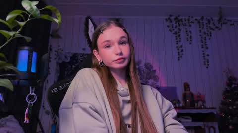 Snapshot of nloraaa chatting on 19, 2, 2025 Tears Lora online show from 19, 2, 2025