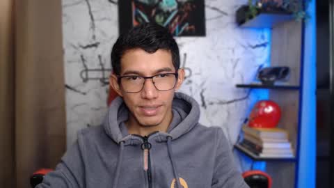 Snapshot of noah_89r chatting on 5, 3, 2025 Sebastian online show from 5, 3, 2025