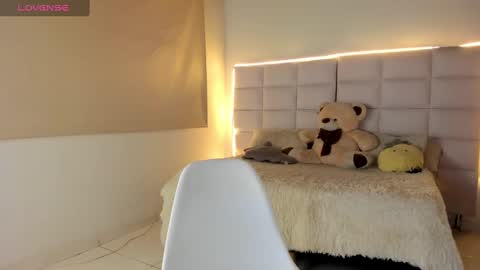 Snapshot of noah__ds chatting on 17, 12, 2024 Noah online show from 17, 12, 2024