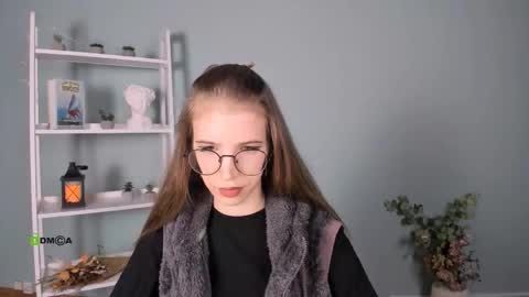 Snapshot of noah_berry chatting on 4, 11, 2025 Your Noah online show from 4, 11, 2025